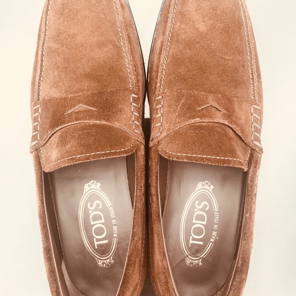 Tod’s Brown Suede Loafers - Picture 4 of 4